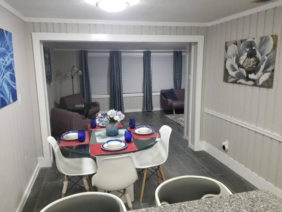 Beautiful Cottage Near Lake Louisa & Mins From Disney, Vehicle Rental Available 클레몬트 외부 사진